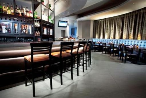 фото отеля Gainey Suites Hotel