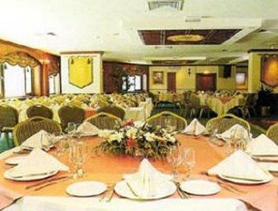 фото отеля Days Inn Hotel & Suites