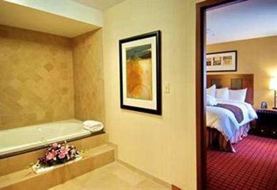 фото отеля Embassy Suites Anchorage