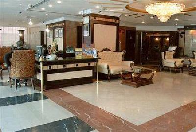 фото отеля Hotel Versailles Dubai