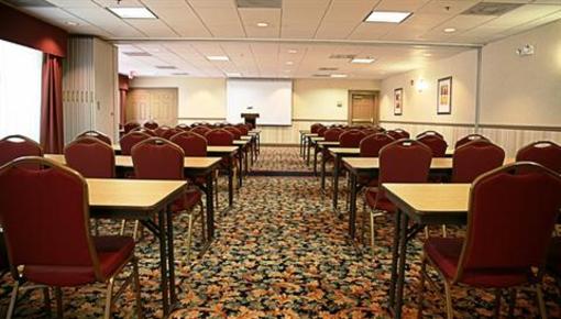 фото отеля Country Inn & Suites Helen