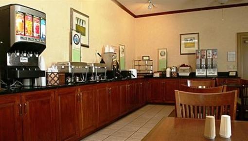 фото отеля Country Inn & Suites Helen