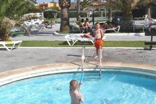 фото отеля Los Delfines Hotel