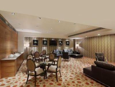 фото отеля Ramada Gurgaon Central