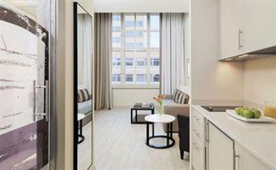 фото отеля H10 Berlin Ku'damm