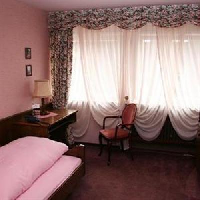 фото отеля Hotel-Landgasthof Falken