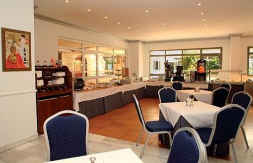 фото отеля Pyr Marbella Hotel