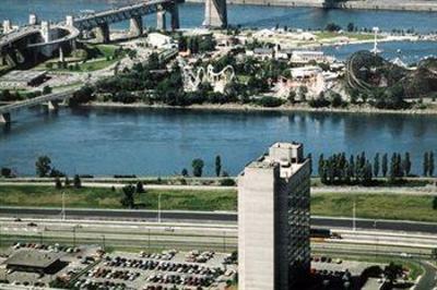 фото отеля Sandman Montreal Longueuil