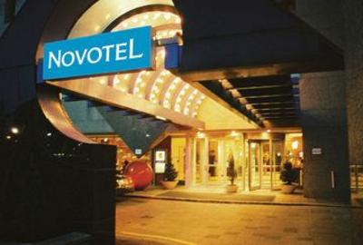 фото отеля Novotel Toronto North York