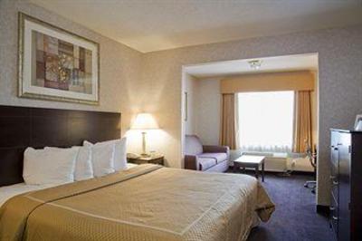 фото отеля BEST WESTERN Gurnee Hotel & Suites