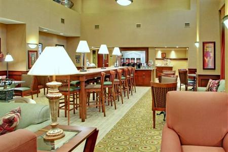 фото отеля Hampton Inn and Suites - Greensburg
