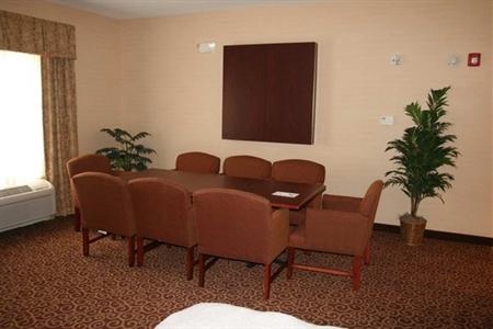 фото отеля Hampton Inn and Suites - Greensburg