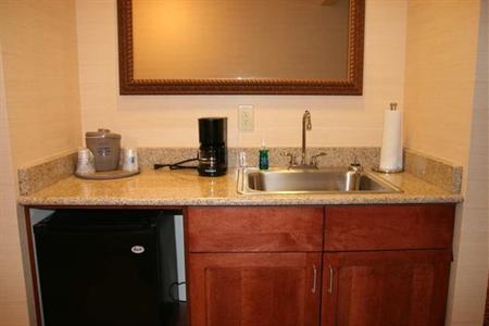 фото отеля Hampton Inn and Suites - Greensburg