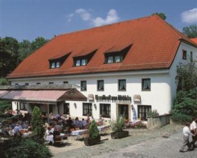 фото отеля Hotel Gasthof Zur Mühle Ismaning