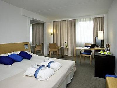фото отеля Novotel Maastricht