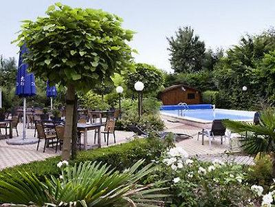 фото отеля Novotel Maastricht