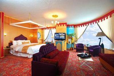 фото отеля Fantasyland Hotel & Resort