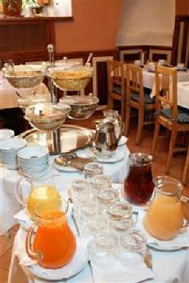 фото отеля Hotel U Zlateho Jelena (Golden Stag)