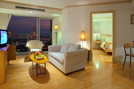фото отеля Riverfront Residence Serviced Apartments