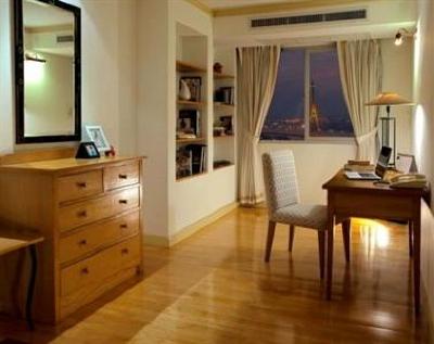 фото отеля Riverfront Residence Serviced Apartments