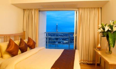 фото отеля Riverfront Residence Serviced Apartments