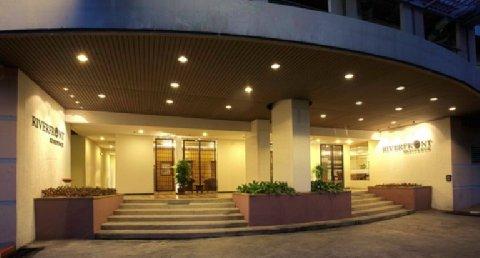 фото отеля Riverfront Residence Serviced Apartments