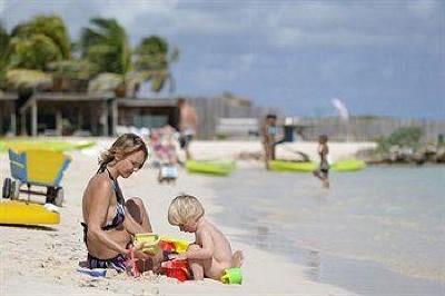 фото отеля Sorobon Beach Resort