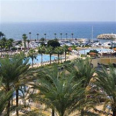 фото отеля Moevenpick Hotel & Resort Beirut