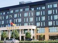 Nanchang Lake View Business Hotel