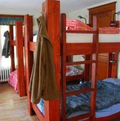 фото отеля Digby Backpackers Inn