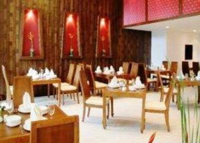 фото отеля Mercure Phuket Deevana