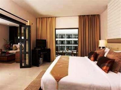 фото отеля Mercure Phuket Deevana