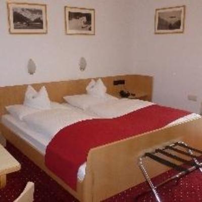 фото отеля Landhaus Luise Fly in & sleep