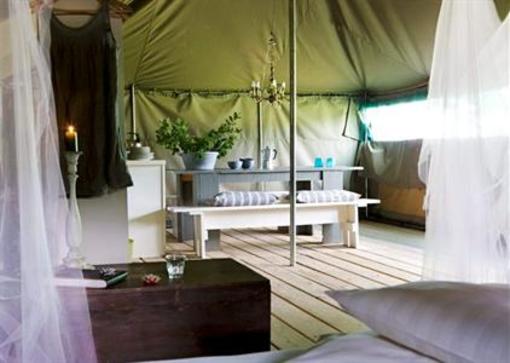 фото отеля Camping Les Ormes