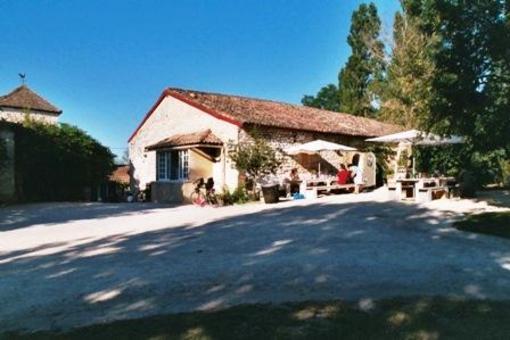 фото отеля Camping Les Ormes
