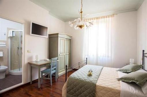 фото отеля Il Portico Camere e Caffe