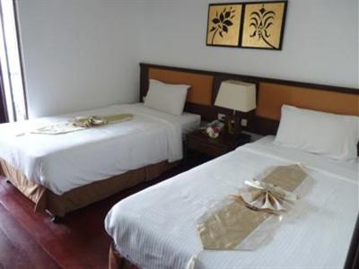 фото отеля Sira Residence Phuket