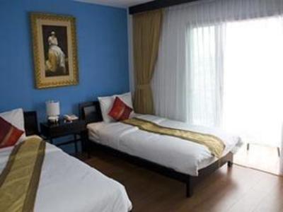 фото отеля Sira Residence Phuket