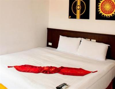 фото отеля Sira Residence Phuket