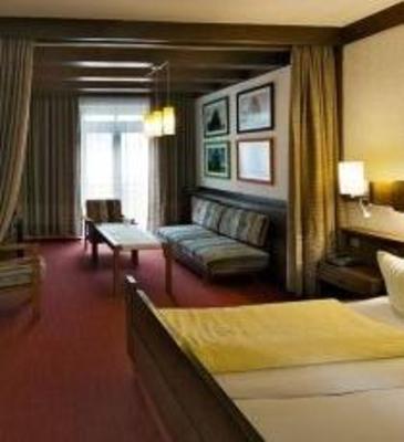 фото отеля Goldener Greif Hotel & Restaurant