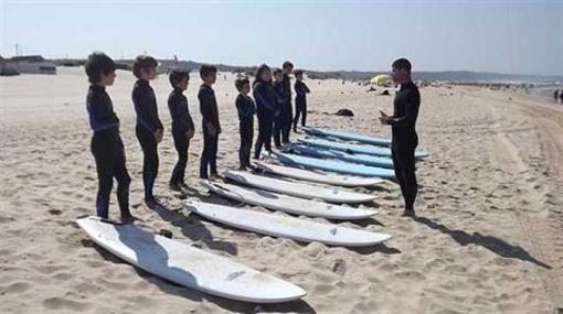 фото отеля Carcavelos Surf Hostel