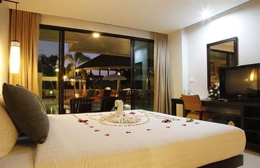 фото отеля Palmyra Patong Resort