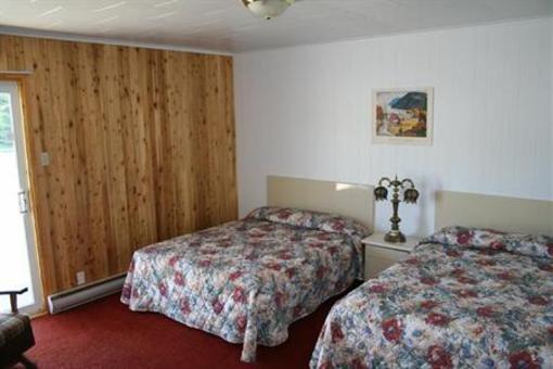 фото отеля Motel Riviere Trois Pistoles