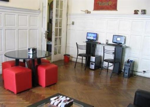 фото отеля Baluch Backpackers Hostel