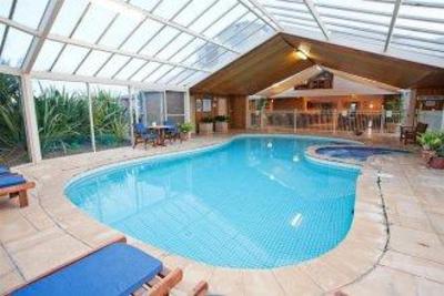 фото отеля Whitesbeach Guesthouse