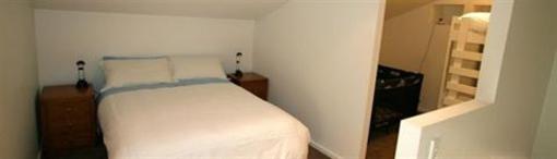 фото отеля Whitesbeach Guesthouse