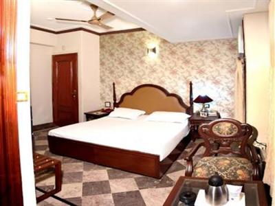 фото отеля Hotel SunStar Grand