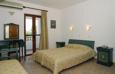 фото отеля Astron Hotel - Bungalows