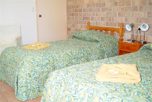 фото отеля R&R At Woodgate Beach Bed & Breakfast