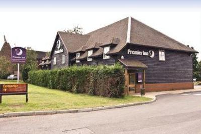 фото отеля Premier Inn Tonbridge North
